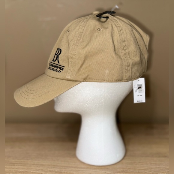Banana Republic Other - NWT BANANA REPUBLIC Adult Beige Khaki Cap.